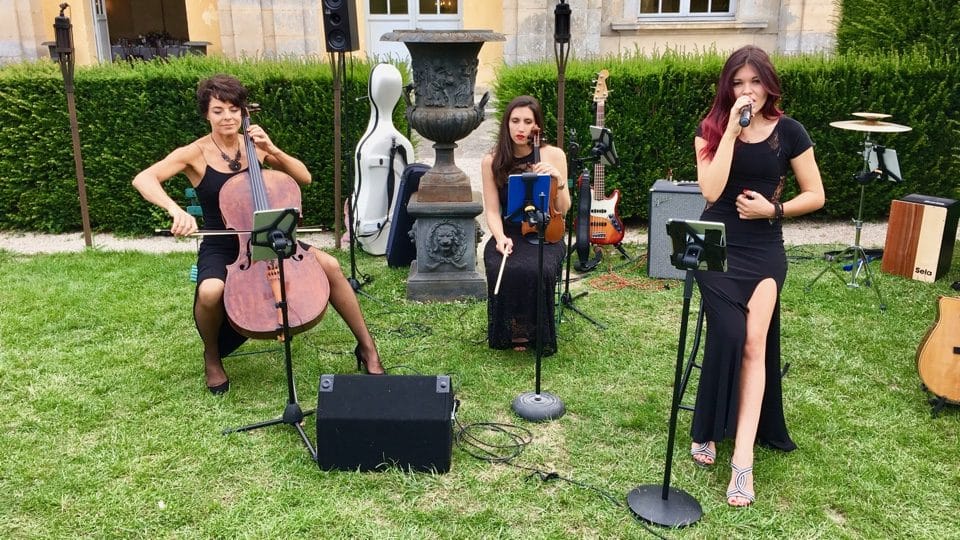 Orchestre pour animation cocktail et vin d'honneur à Paris Smart Music.