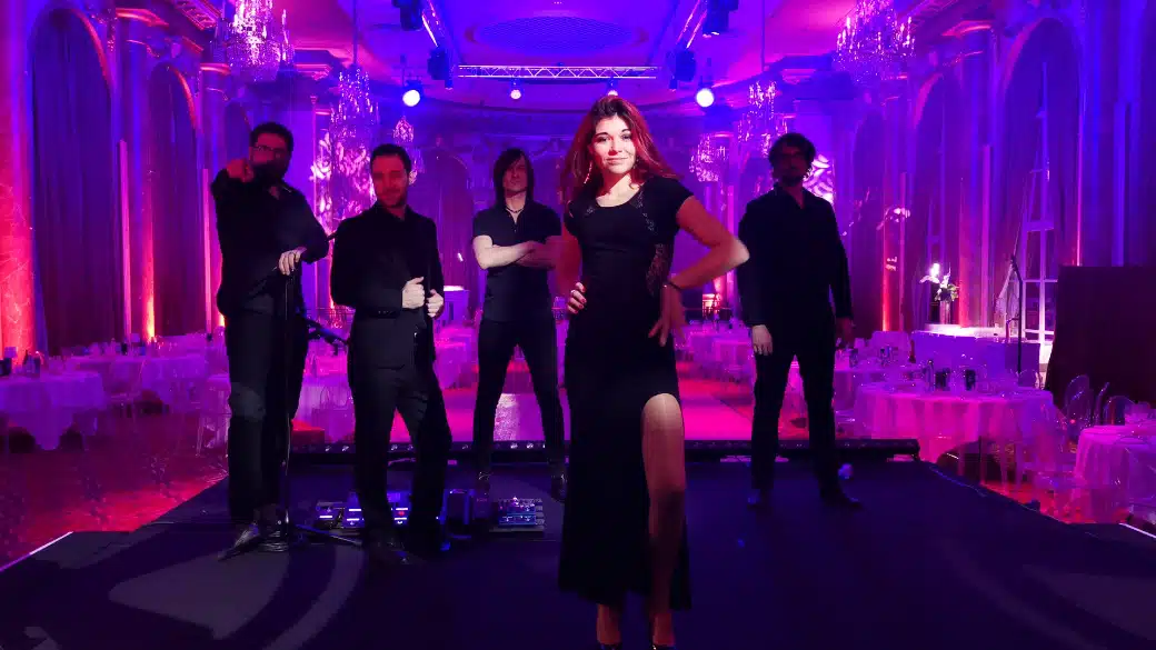 Smart Music en formation 5 artistes.