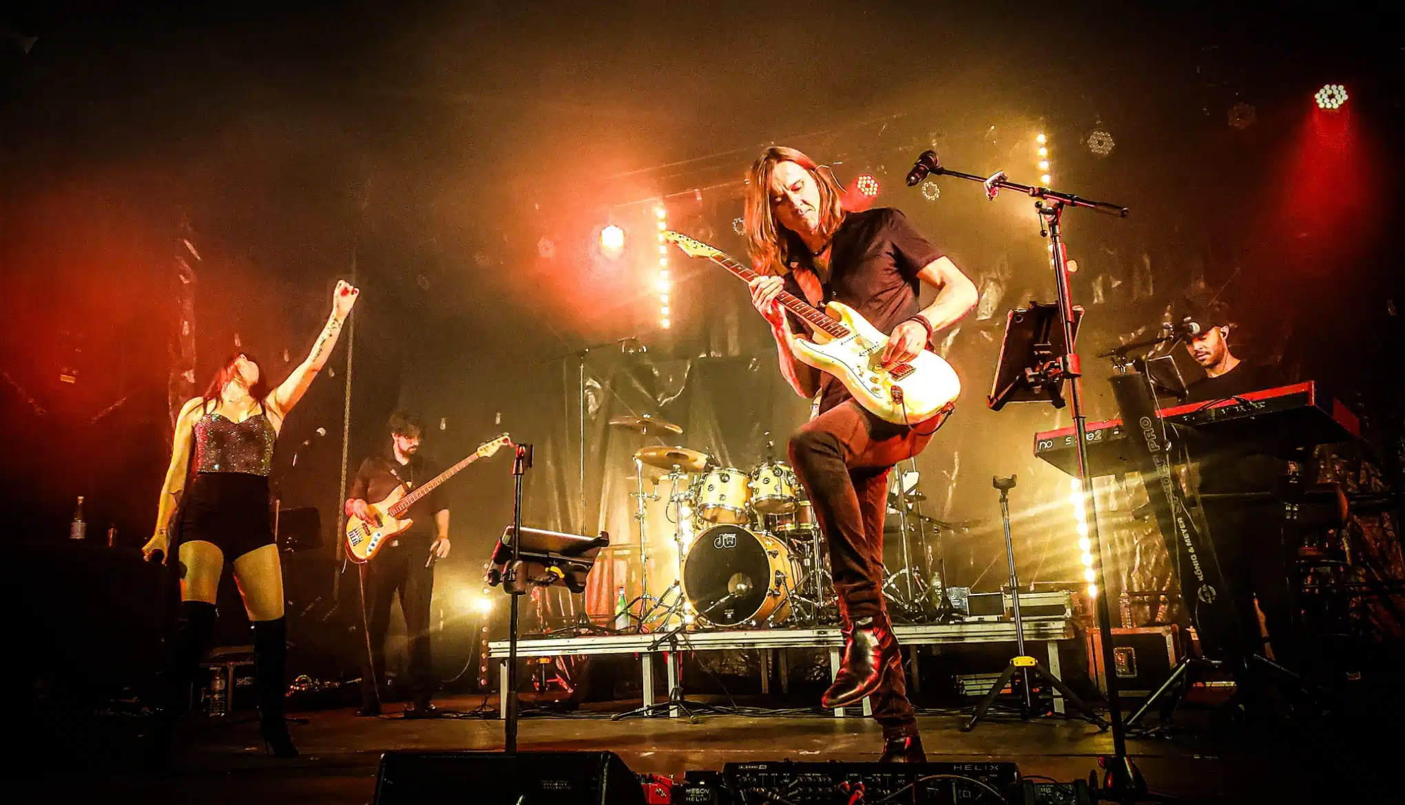 chanteur orchestre Smart Music Orchestre animation bal et soirée dansante Smart Music.